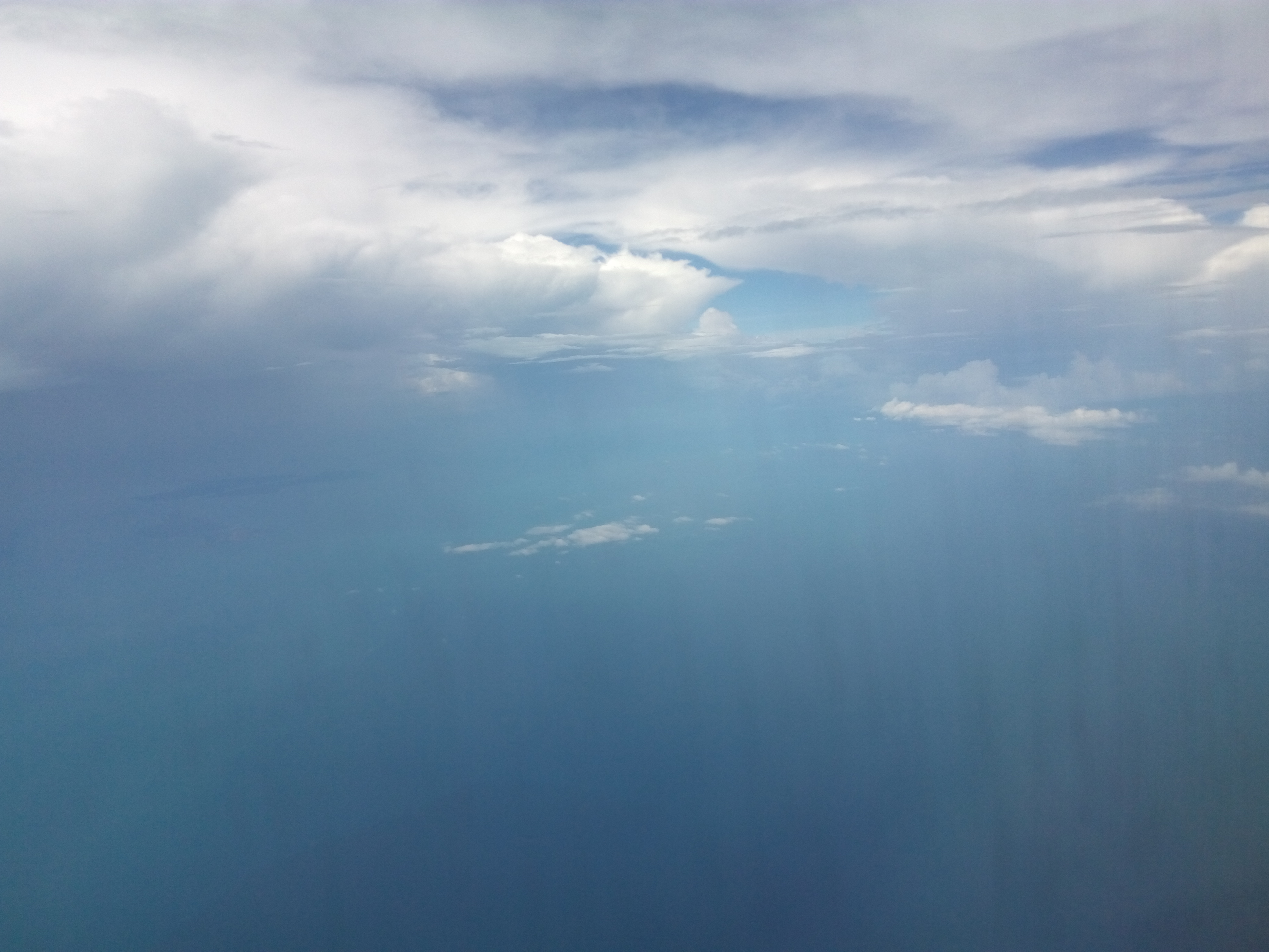 機窓から見えた雲海