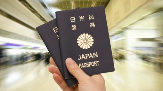 ハンドキャリーした日本のパスポート